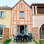 Maison 2 - 4 A 6 Personnes - Piscine - - Lot-et-garonne 度假居