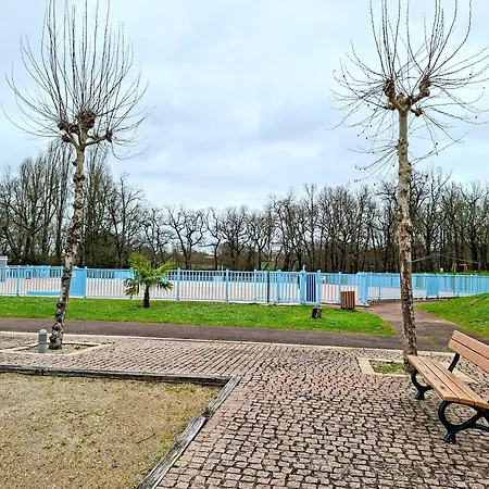 Casa vacanze Maison 2 - 4 à 6 Personnes - Piscine - - Lot-et-garonne Monflanquin